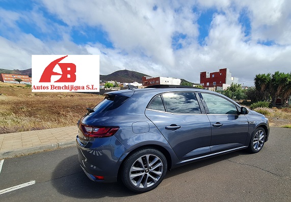 Imagen de RENAULT MEGANE GT LINE