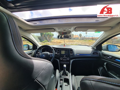 Imagen de RENAULT MEGANE GT LINE