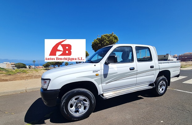 Imagen de TOYOTA HILUX DOBLE CABINA