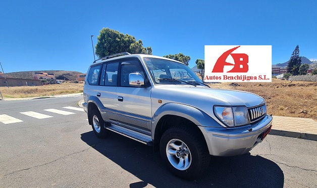 Imagen de TOYOTA LAND CRUISER
