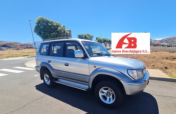 Imagen de TOYOTA LAND CRUISER