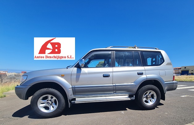 Imagen de TOYOTA LAND CRUISER