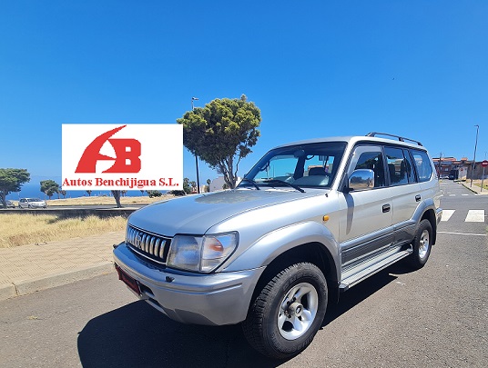 Imagen de TOYOTA LAND CRUISER