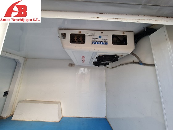 Imagen de RENAULT TRAFIC ISOTERMO